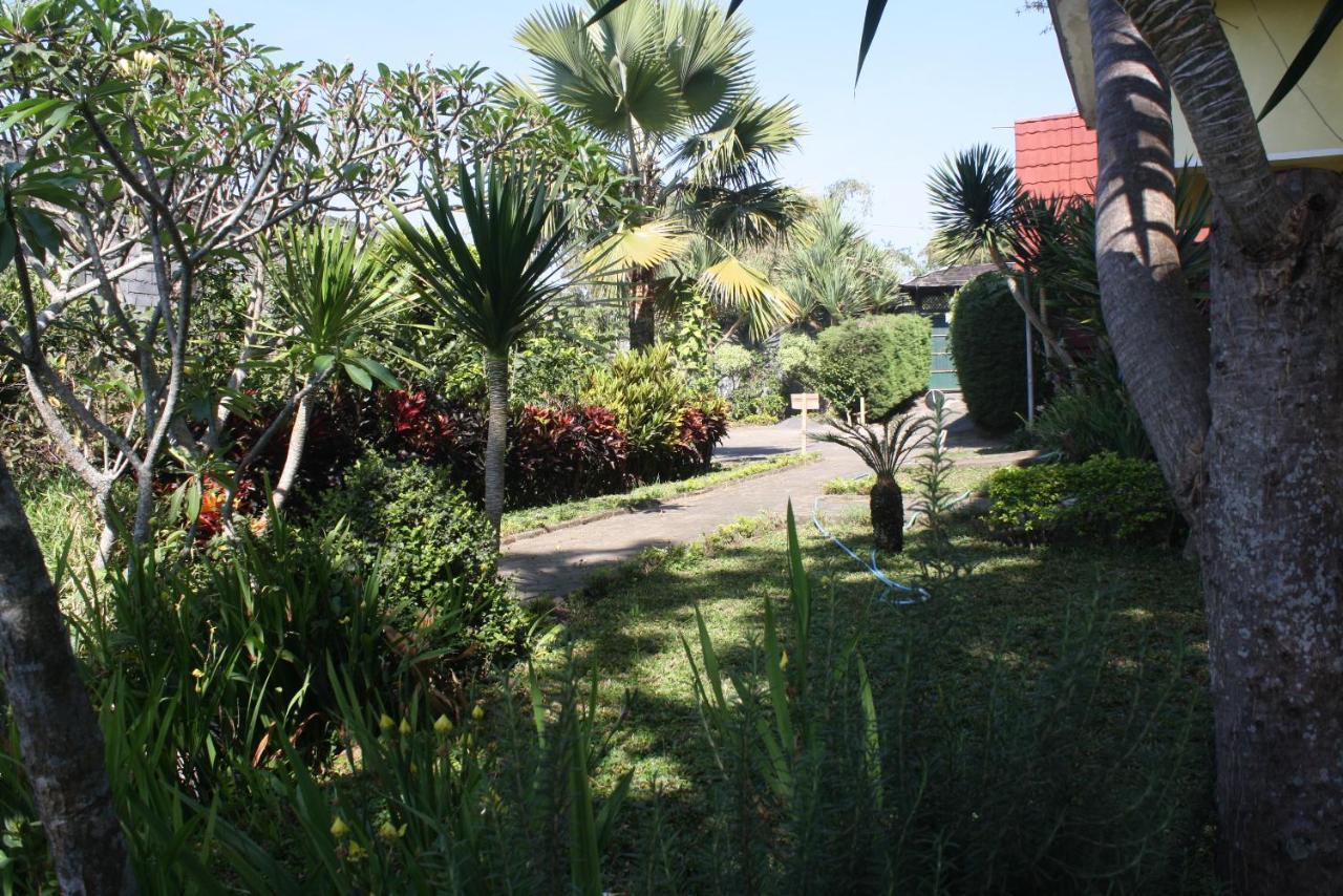 Bliss Family Cottage Batu Batu  Esterno foto