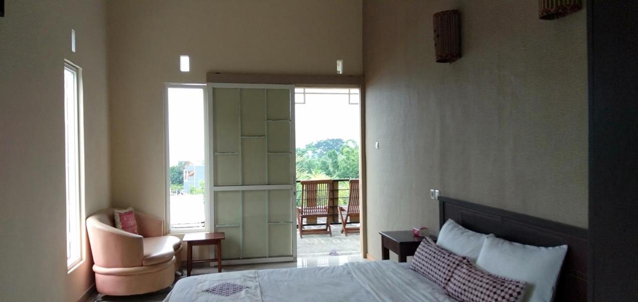 Bliss Family Cottage Batu Batu  Esterno foto